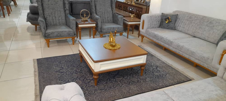 جلومبلی مدل لوتوس جنس mdf روکش چوب راش و چوب روسی اصل گردویی کرم